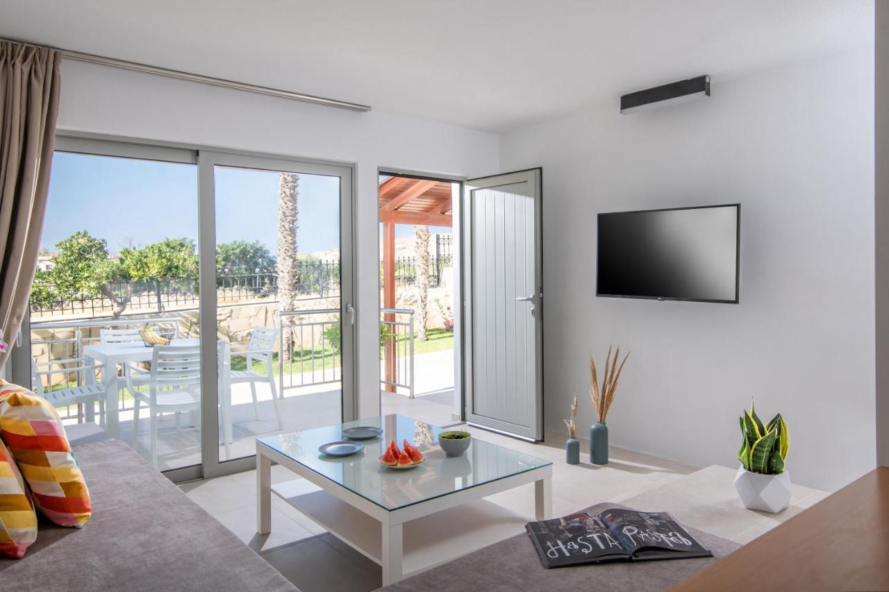 Ariadni Suites Karteros Exterior photo