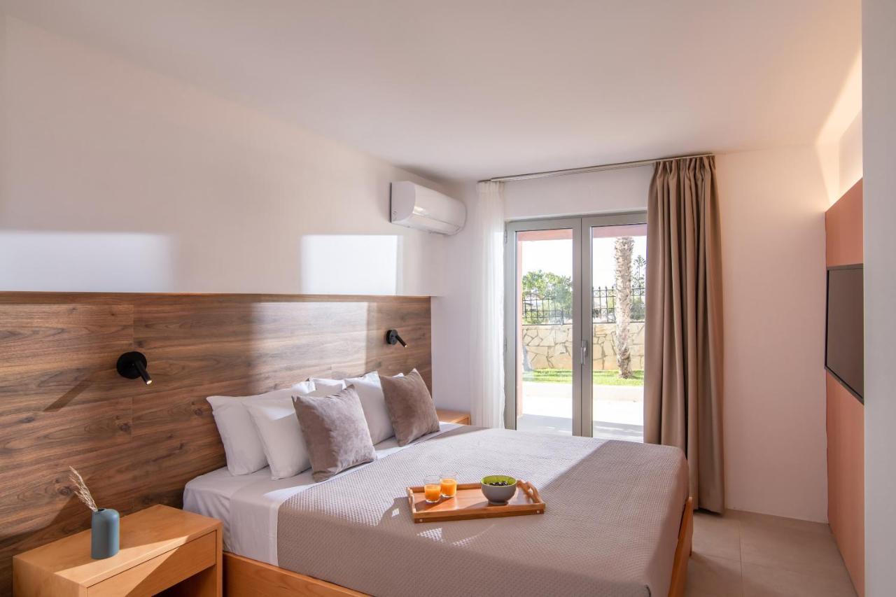 Ariadni Suites Karteros Exterior photo