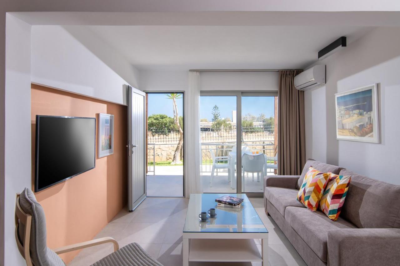 Ariadni Suites Karteros Exterior photo