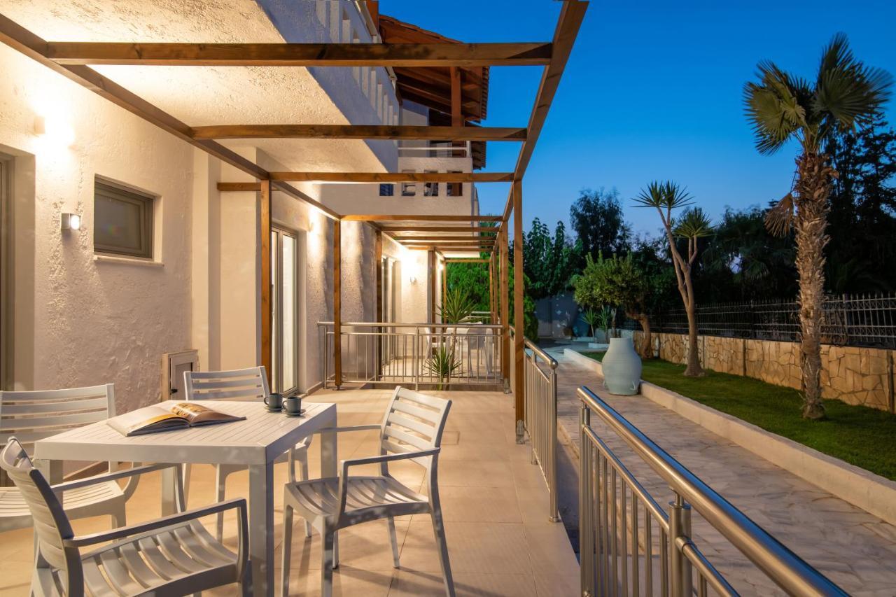 Ariadni Suites Karteros Exterior photo