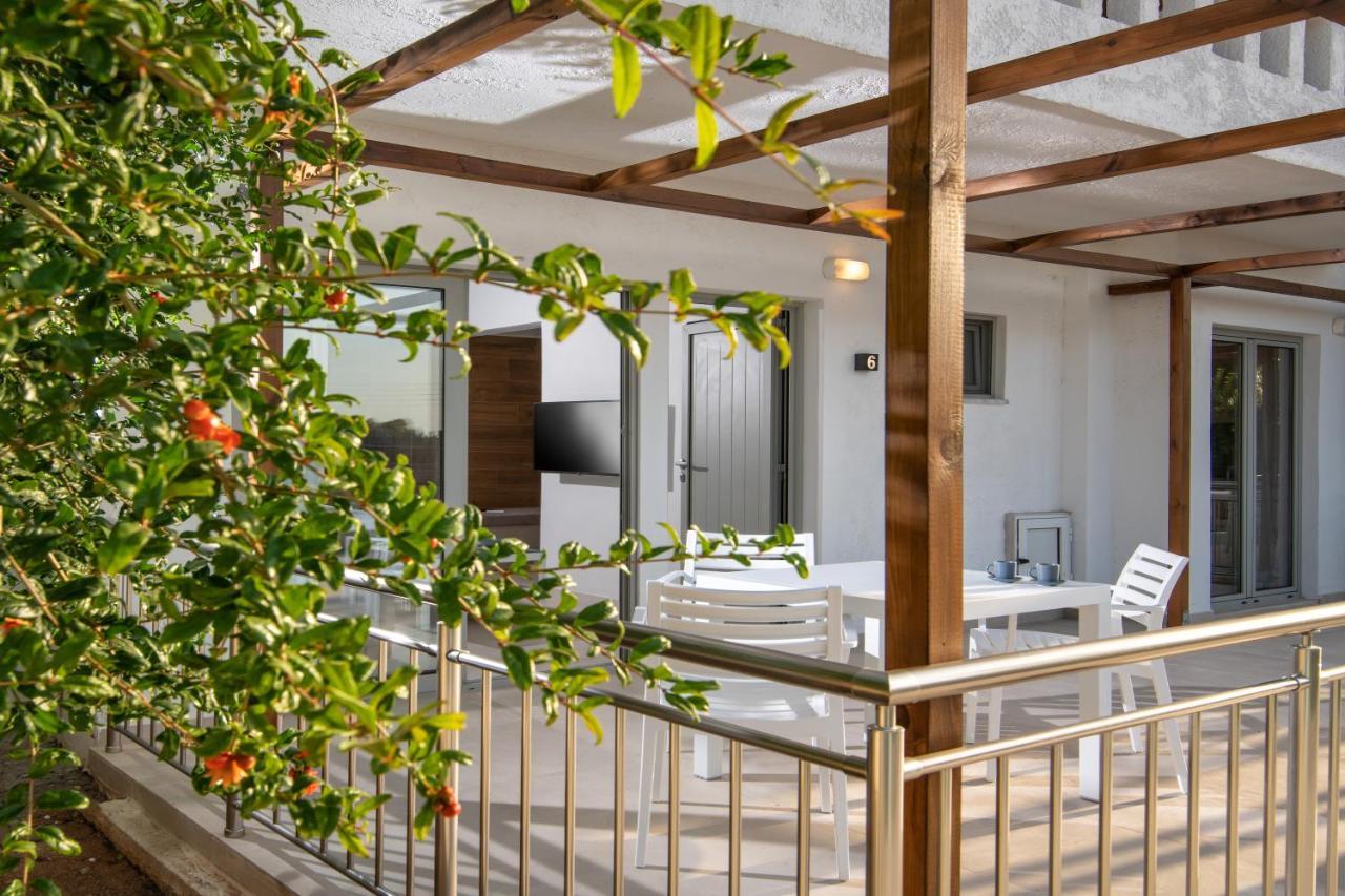 Ariadni Suites Karteros Exterior photo